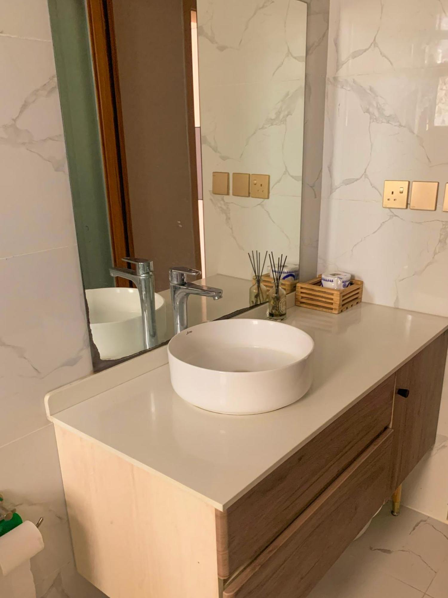 Madini Furnished Apartment 1 Near Jkia Sgr Найроби Екстериор снимка